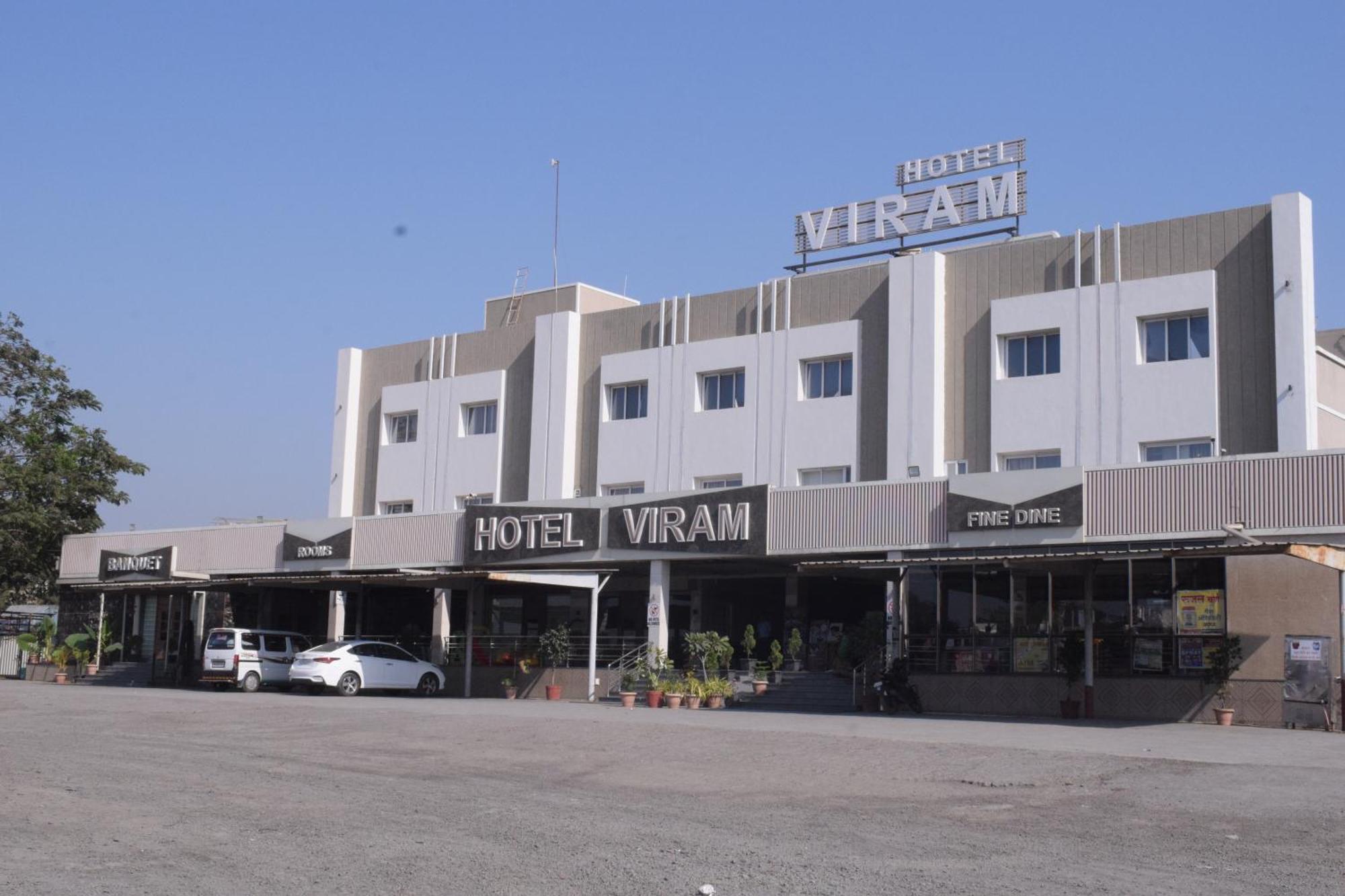 Hotel Viram Pārdi Eksteriør billede